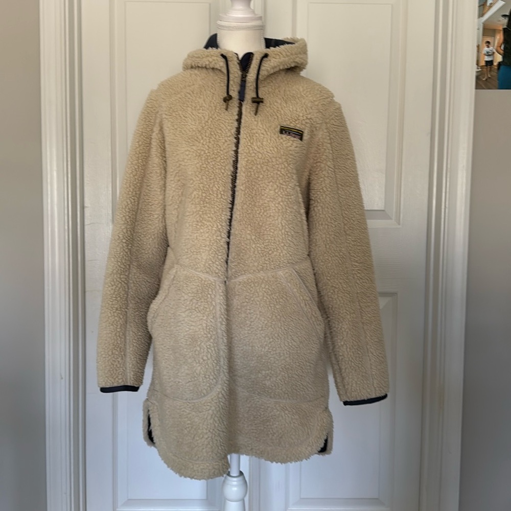 LL Bean Sherpa fleece jacket.